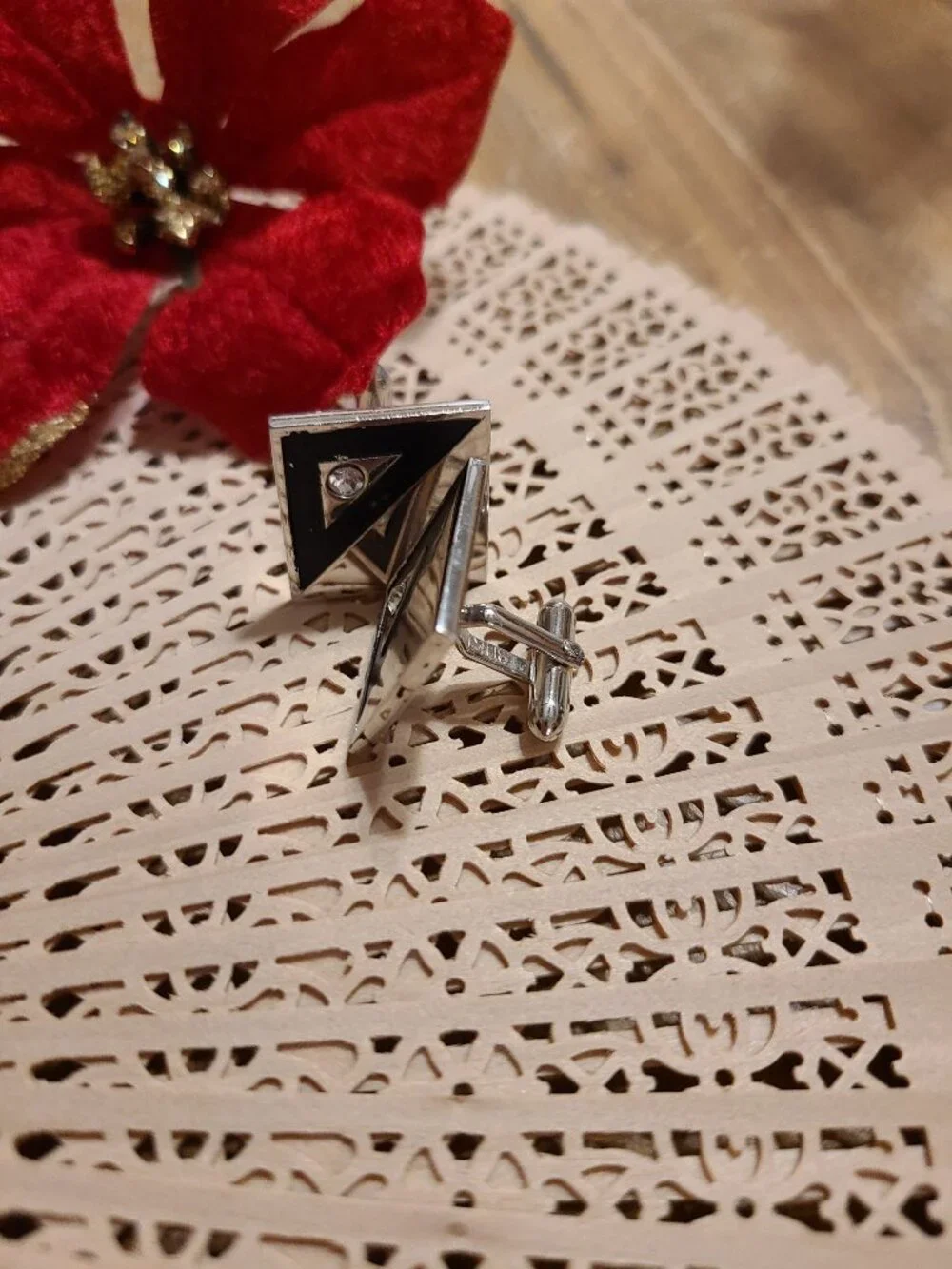 Cuff Links For Sale Silver Tone with black, Accepting offers on Mondays